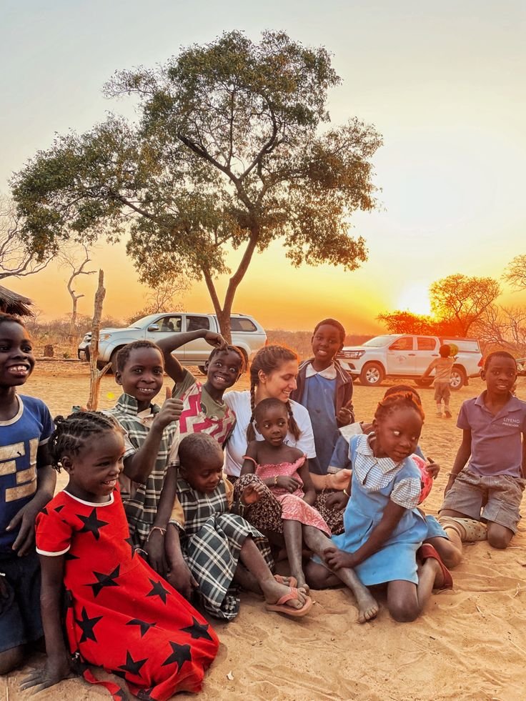 Volunteer Opportunities: How to Give Back While Traveling