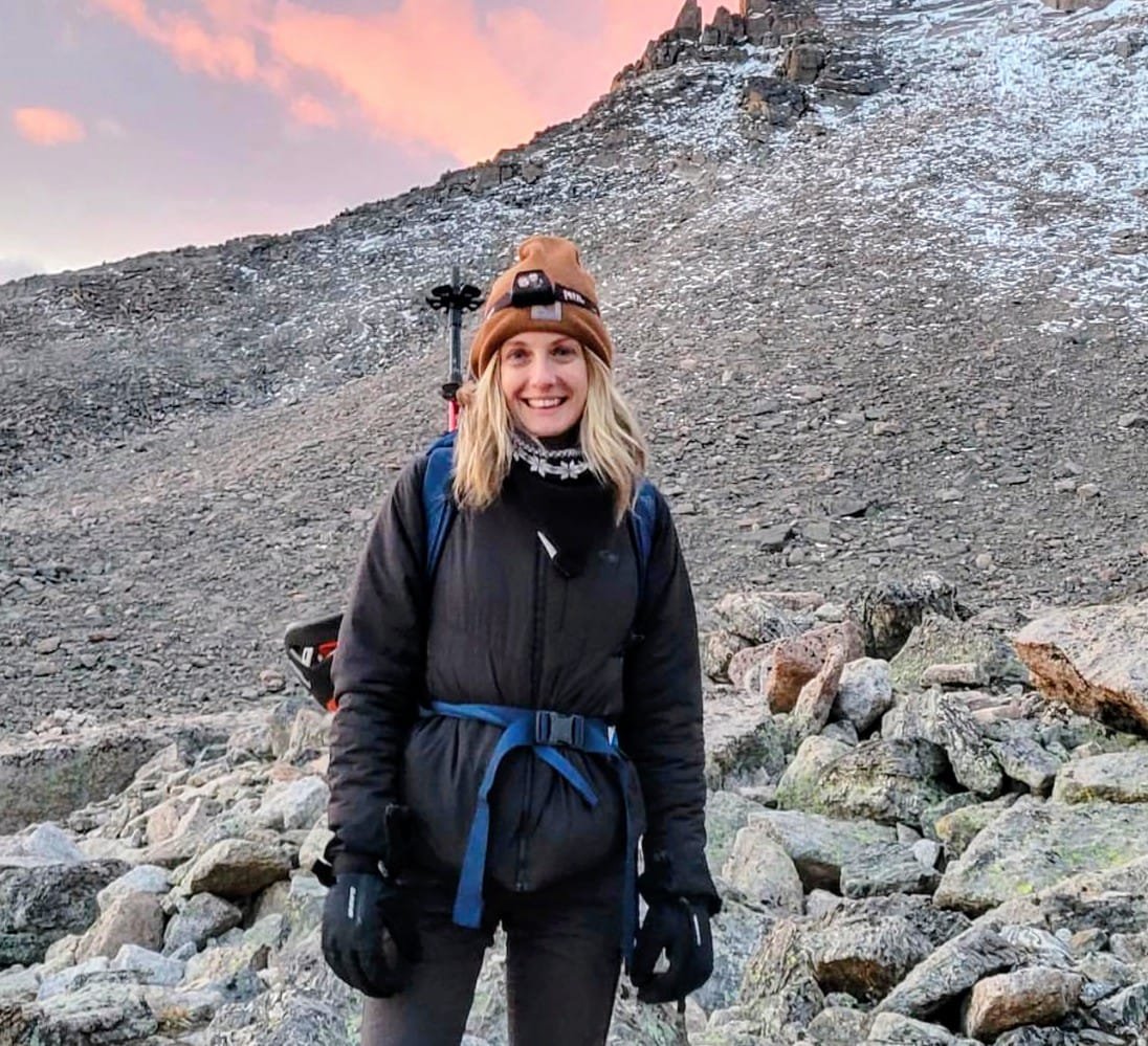 Tanzanite: The Rare Blue-Violet Gemstone Found Only in Tanzania – 2026/2027 Guide