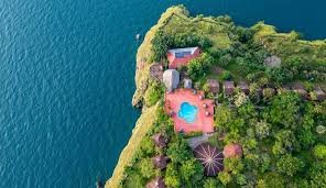 Lake Tanganyika (beaches and clear waters)